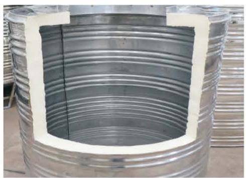 Insulated cylindrical tank